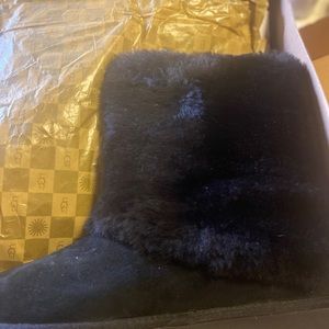 UGG Australia NIB Shearling Furry Boots 9